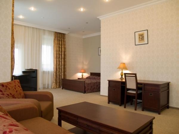 Marco Polo Hotel Ul'yanovka  Ngoại thất bức ảnh