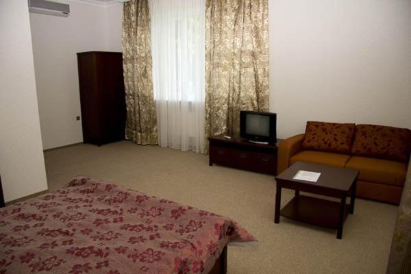 Marco Polo Hotel Ul'yanovka  Ngoại thất bức ảnh
